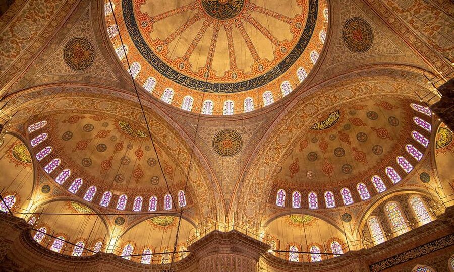 Hagia Sophia & Blue Mosque + Optional Basilica Cistern - Security checks, crowds, and your headset: the day’s real timeline
