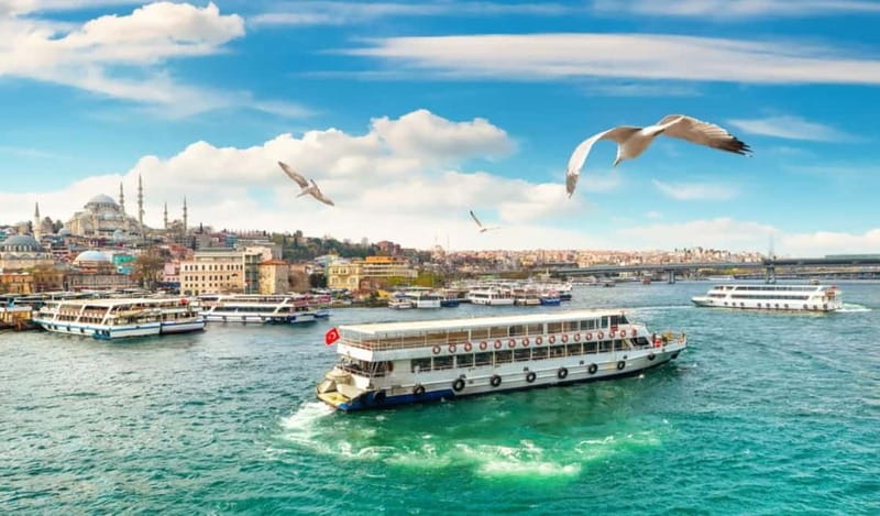 Hagia Sophia, Bosphorus cruise Blue Mosque, Small Group tour - Hippodrome Stops: Small Area, Big Famous Names