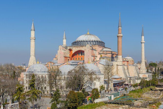 Hagia Sophia & Hippodrome Guided Tours Everyday - A tight 2-hour route that connects Roman, Byzantine, and Ottoman spaces