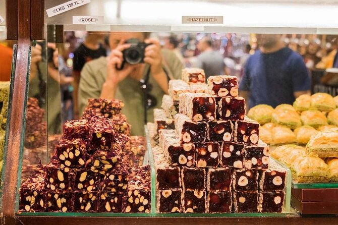 Half-Day Istanbul Private Food Tour & Culinary Experience - Kadikoy Market: tastes, colors, and a guide to the stalls