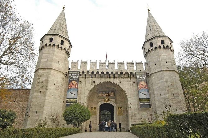 Have Your Own Private Guide in Istanbul - The main square stroll and Suleymaniye Mosque: classic views with real rules