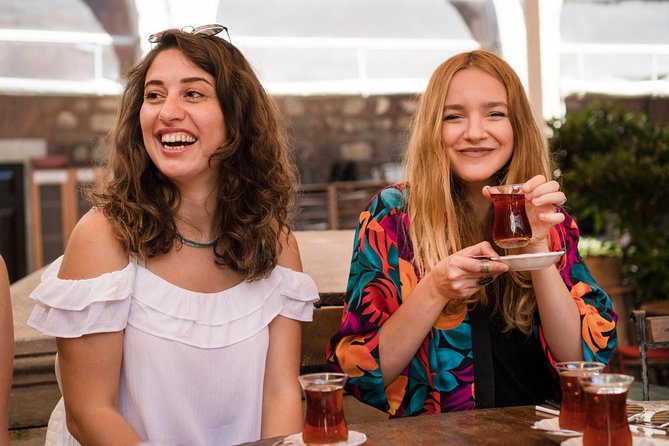 Highlights & Hidden Gems With Locals: Best of Istanbul Private Tour - Meeting point in Fatih: where to start without stress
