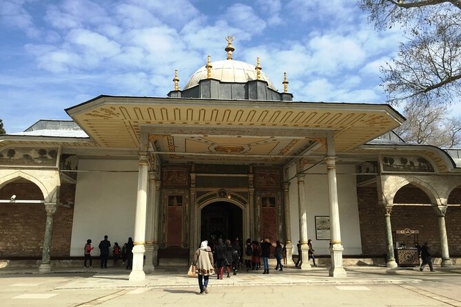 Highlights of Istanbul with Private Tour Guide Zerrin - A private highlights loop in Istanbul’s Sultanahmet zone