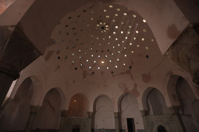Historical Cemberlitas Hamam in Old City - Warm Room: The Step Everyone Underestimates