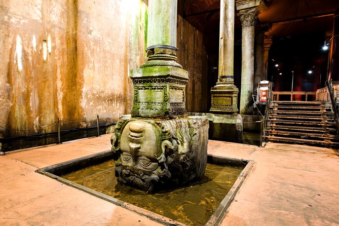 Istanbu City Walk: Topkapi Palace, Harem, & Basilica Guided Tour - Topkapi Palace Guided Tour: More Than Rooms and Walls