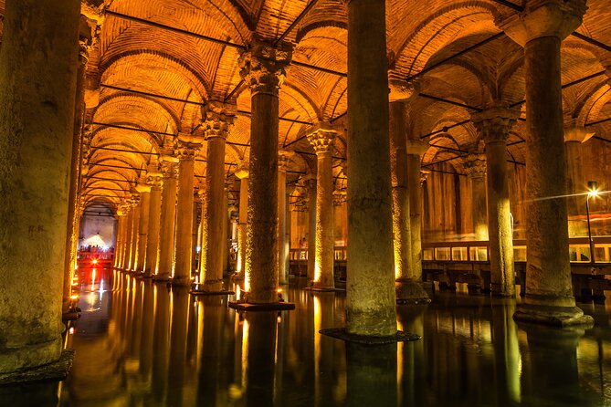 Istanbu City Walk: Topkapi Palace, Harem, & Basilica Guided Tour - Guide Quality and Small Group Size: Why It Feels Easier