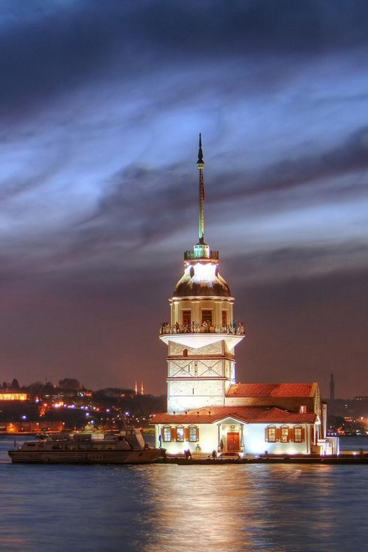 Istanbul: A short trip along the Bosphorus in the evening - Price and value: why $21 can make sense