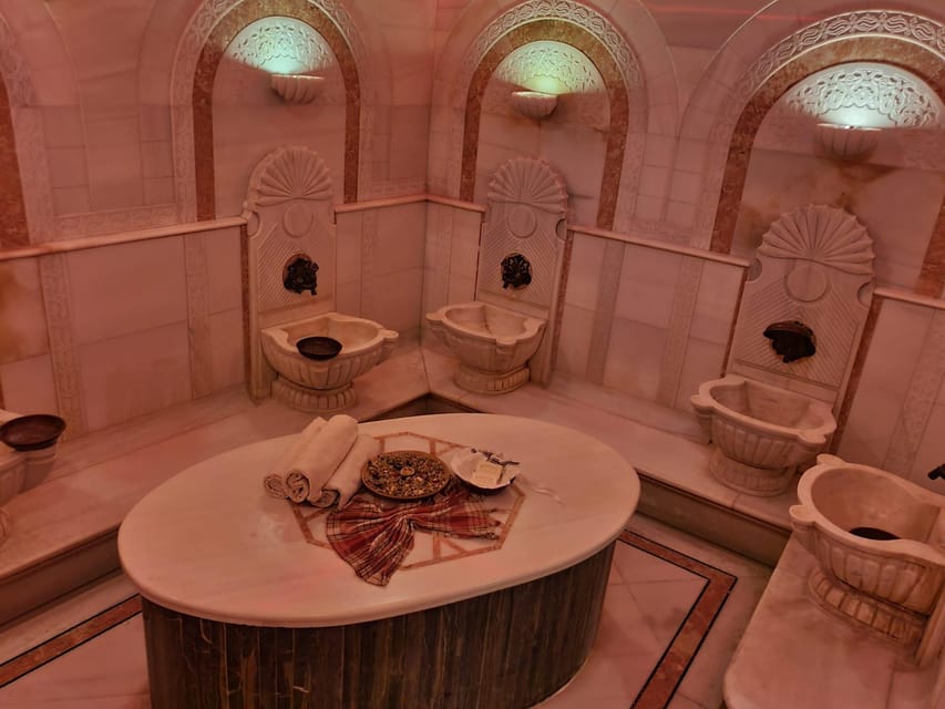 Istanbul: Acemoglu Historical Turkish Bath w/Private Options - The optional 30-minute massage for extra recovery