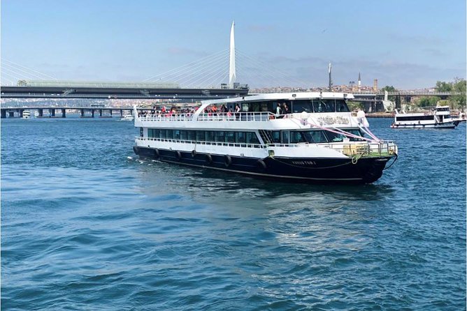 Istanbul Afternoon Bosphorus Cruise with Asian Side Stop - Bosphorus Bridge views that you actually remember