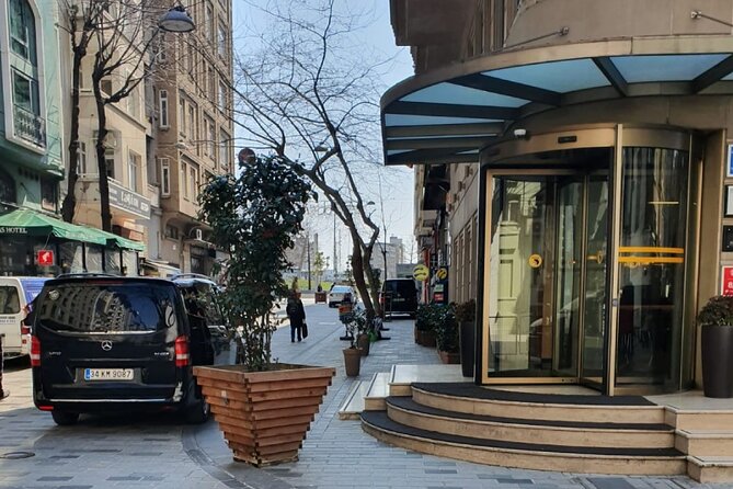 Istanbul Airport Private Transfer Services - Biivip Vip Transfer - Pickup From Hotels: The 10-Minute Advance Detail