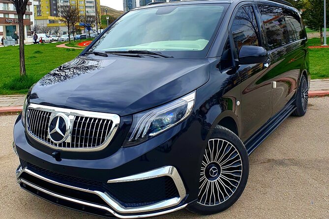 İstanbul Airport Taxi - Private and Simple for Up to 6 People