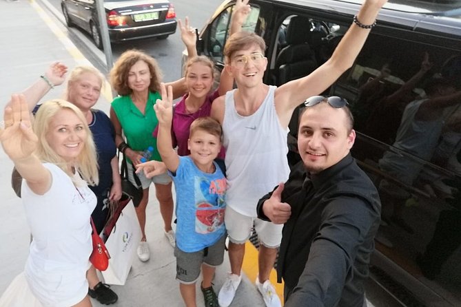 Istanbul Airport Transfer / Private Services - How the Pickup Works: WhatsApp First, Car Next