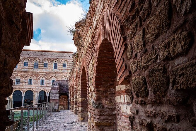 Istanbul Ancient Monasteries Full-Day Tour with Lunch - Chora Monastery (Kariye Camii): the art lover stop you plan your day around