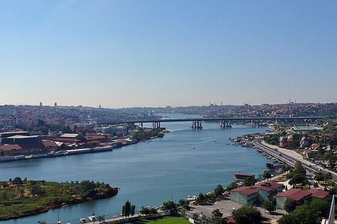 Istanbul Asia and Europe Tour By Bus And Bosphorus Cruise - Guides and crew, where the small-group size shows up