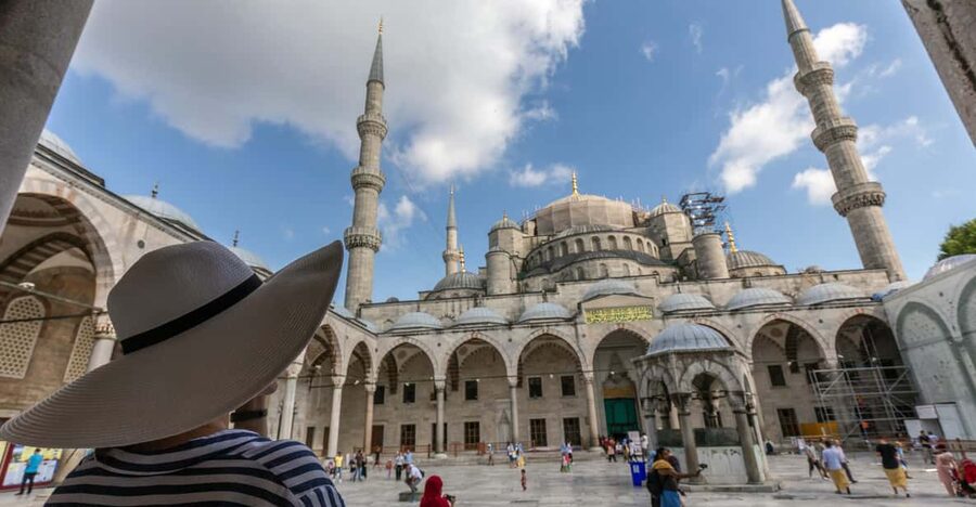 Istanbul: Bespoke Tour with Guide and Skip-the-Line Entries - Grand Bazaar shopping with a guide, so you do not get lost