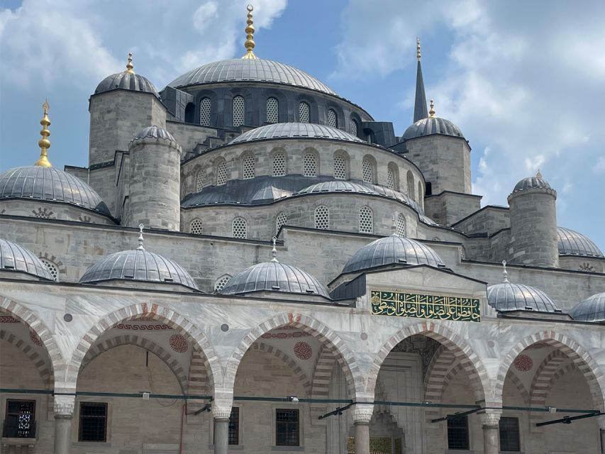 Istanbul: Blue Mosque Guided Tour - Courtyards and the UNESCO Old City walk