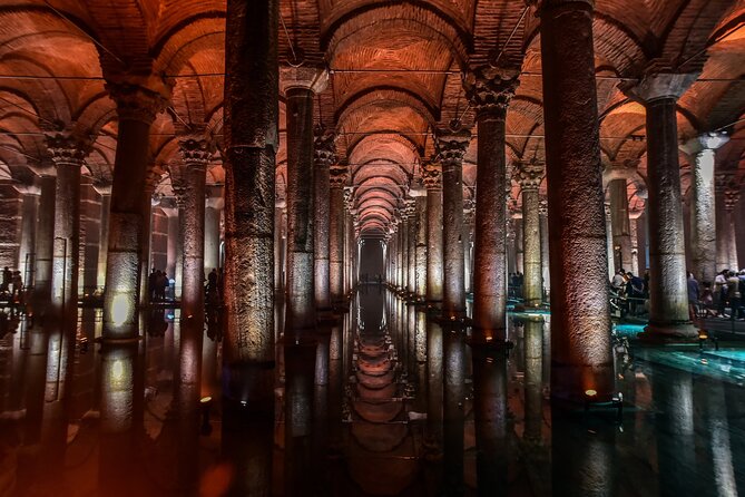 Istanbul: Blue Mosque, Hagia Sophia & Basilica Cistern Tour - Hippodrome stops: small monuments with big meaning