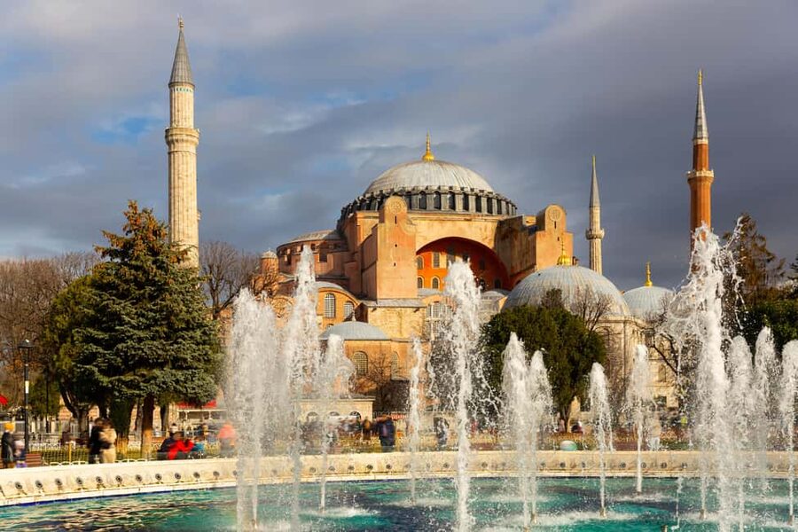 Istanbul: Blue Mosque, Hagia Sophia, & Old Town Walking Tour - Price and value: what you get for about $71 per person