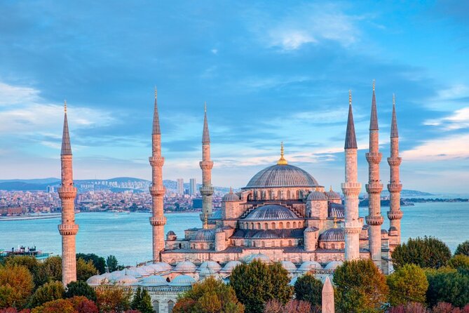 Istanbul: Blue Mosque, Hagia Sophia & opt. Basilica Cistern Tour - What to bring and how to stay comfortable at each stop