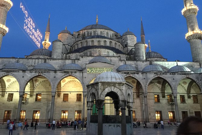 Istanbul: Blue Mosque & Hagia Sophia Small-Group Tour with ticket - Meeting in Sultanahmet, and the one logistics move you should make