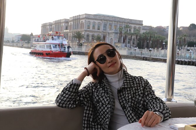Istanbul Bosphorus Boat Tour and Golden Horn Cruise Day or Sunset - Entering Istanbul From the Water: The Best Views You Actually Get