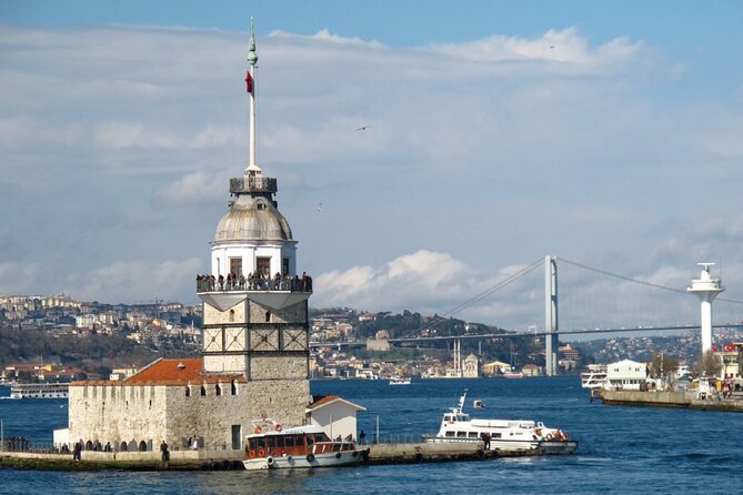 Istanbul: Bosphorus Cruise, Bus Tour, Cable Car Ride with Live Guide & Ticket - Bosphorus Cruise Route: Topkapi, Dolmabahçe, Blue Mosque, and Two Continents from One Boat