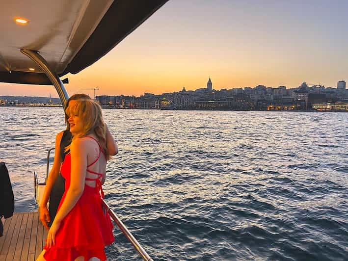 Istanbul: Bosphorus Cruise by Luxury Yacht - A Bosphorus Cruise That Feels Easy, Not Rushed