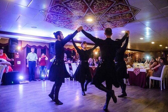 Istanbul Bosphorus Cruise Dinner, Drinks & Show with Pickup - Drinks and the open bar option: what is included, what to manage