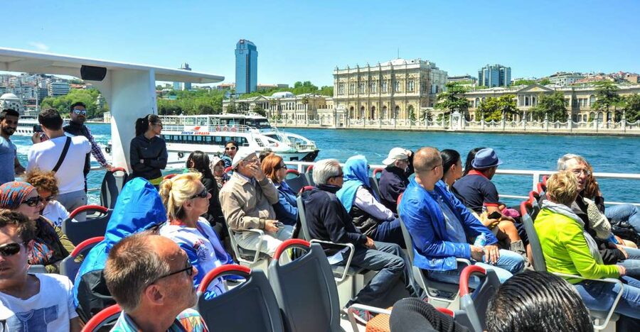 Istanbul: Bosphorus Cruise w/Audio Guide and Sunset Option - Why this Bosphorus cruise is an easy Istanbul overview