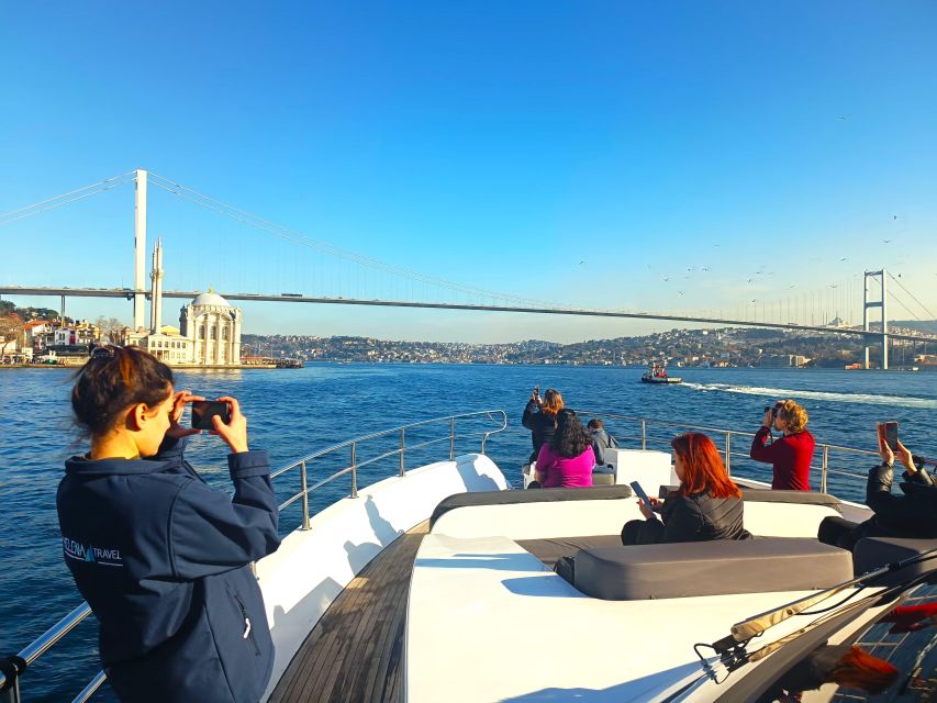 Istanbul: Bosphorus Cruise with Stopover on the Asian Side - Cruising the European Side: Bridges, Fortresses, and Ottoman Waterfront Texture