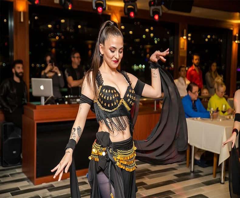 Istanbul Bosphorus Dinner Cruise & Dance Shows Tour - Photographer and Photo Packages: What to Do Without Getting Burned