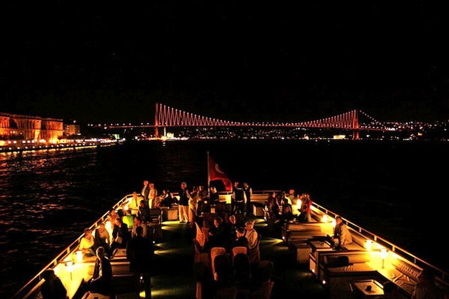 Istanbul Bosphorus Dinner Cruise &Entertainment hotel pickup - The Bosphorus Bridge and Photo Breaks