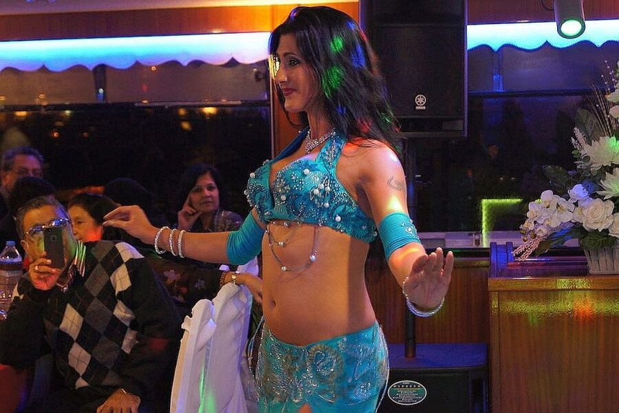 Istanbul Bosphorus Dinner Cruise &Entertainment hotel pickup - The Route: How the Bosphorus Cruise Actually Plays Out
