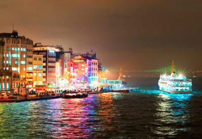 Bosphorus Dinner Cruise Incl. Drinks with Transfer