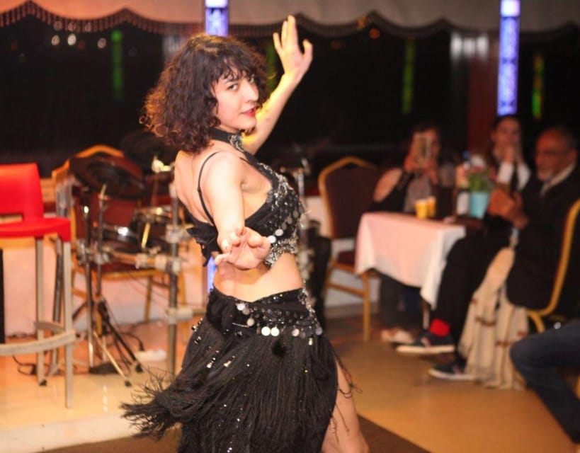 Istanbul: Bosphorus Dinner Cruise with Entertainment - Drinks and Alcohol: What Unlimited Soft Drinks Means