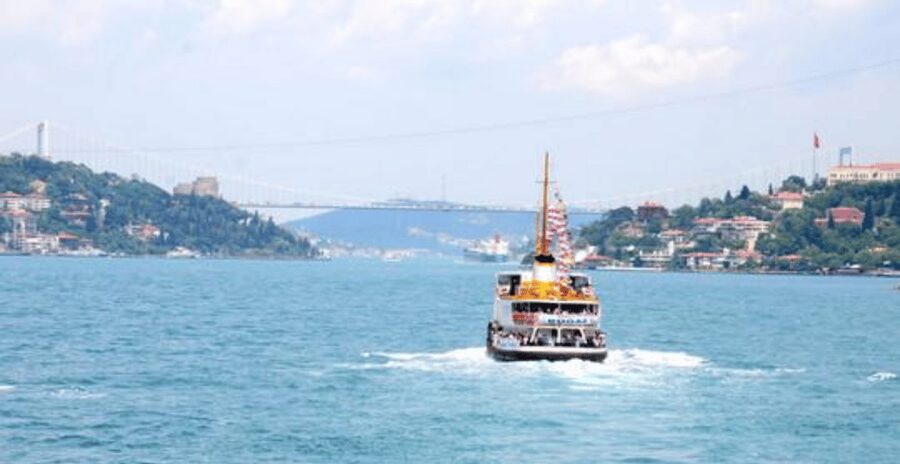Istanbul: Bosphorus Dinner Cruise with Private Table & Show - Dinner Cruise Value: Yacht Time Plus a Real Night Out