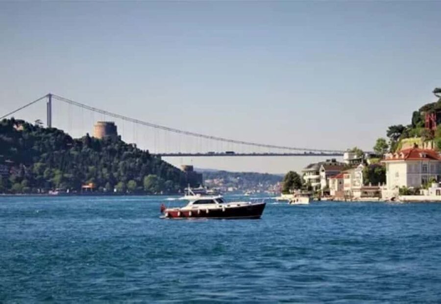 Istanbul Bosphorus Dinner Cruise with Turkish Night - Key things to know before you go