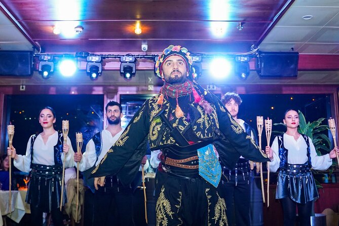 Istanbul Bosphorus Dinner Cruise with Turkish Night Show - Rumeli Hisarı and Kız Kulesi: the night landmarks people remember