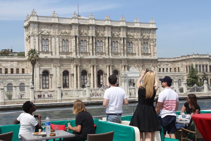 Istanbul: Bosphorus Strait and Black Sea Lunch Cruise - Key points to know before you go