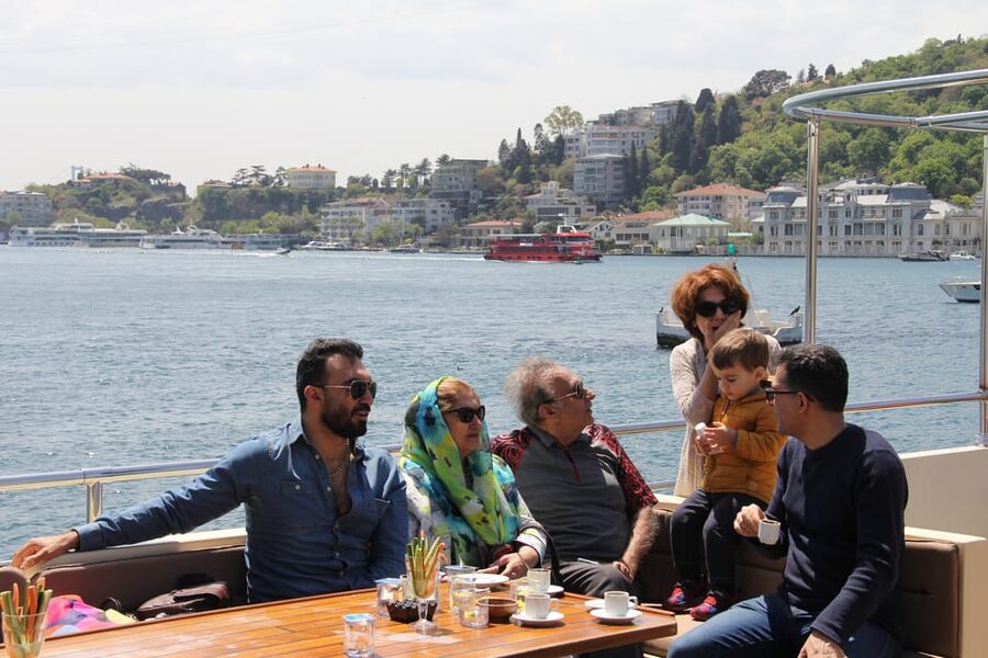 Istanbul: Bosphorus Strait and Black Sea Lunch Cruise - Why this Bosphorus and Black Sea lunch cruise makes sense in Istanbul