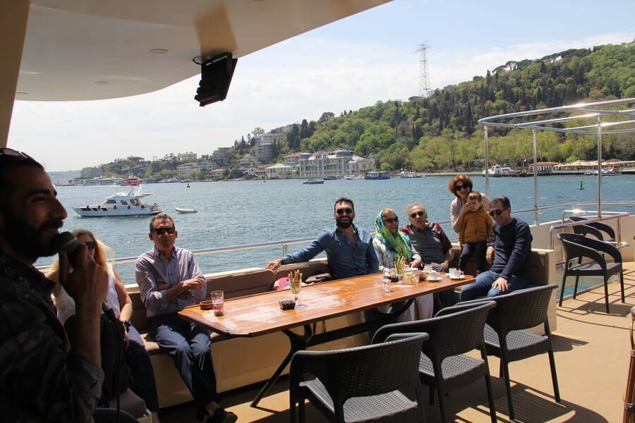 Istanbul: Bosphorus Strait and Black Sea Lunch Cruise - Small-group feel, staff attention, and comfort reality checks
