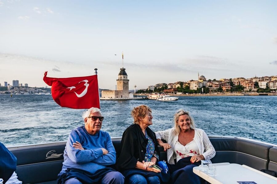 Istanbul: Bosphorus Sunset Cruise on a Luxury Yacht - Who this cruise suits best (and who should choose something else)
