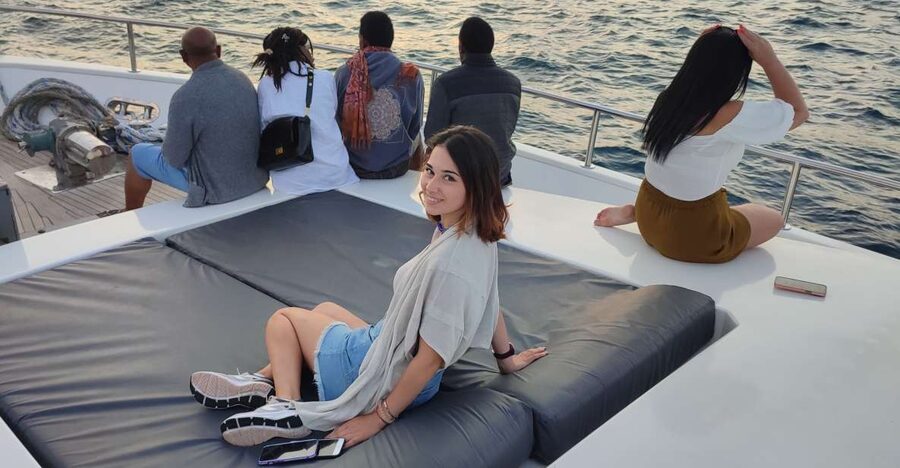 Istanbul: Bosphorus Sunset Cruise on Yacht with Live Guide - Getting to Kabataş Square and finding the right yacht