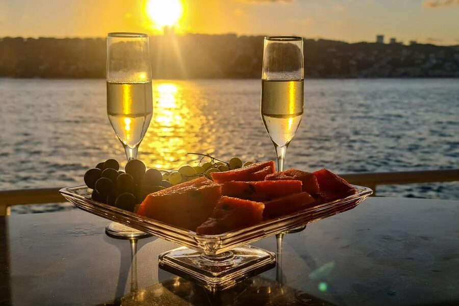 Istanbul: Bosphorus Sunset Cruise with Drinks & Snack - Audio Guide, Soft Drinks, Snacks, and Onboard Comfort