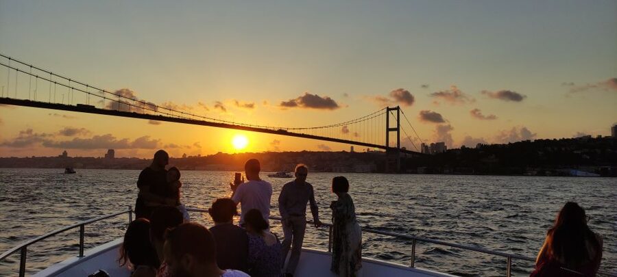 Istanbul: Bosphorus Sunset Cruise with Snacks and Wine - Price and value: is $24 a fair deal for Istanbul at sunset