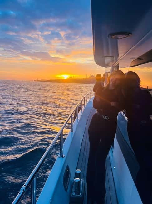 Istanbul: Bosphorus Sunset or Night Yacht Cruise & Transfers - Sunset vs Night: What Changes Onboard