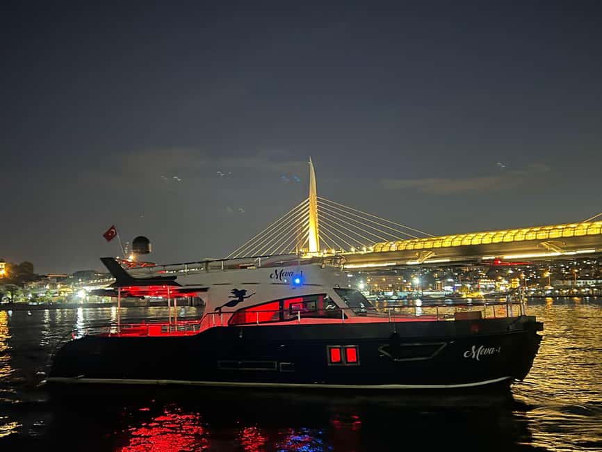 Istanbul: Bosphorus Yacht Cruise with Golden Horn View - Timing tips: how to get the best light and photos