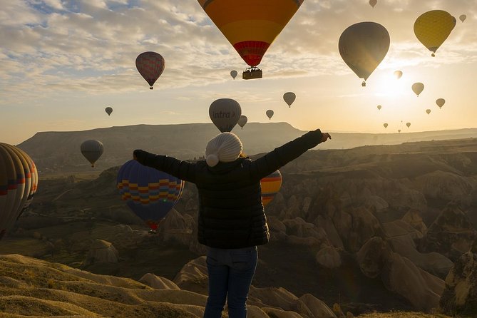 Istanbul: Cappadocia 2-3 Day Tour with Flights & Hotel - Pottery Demo and Local Turkish Meals