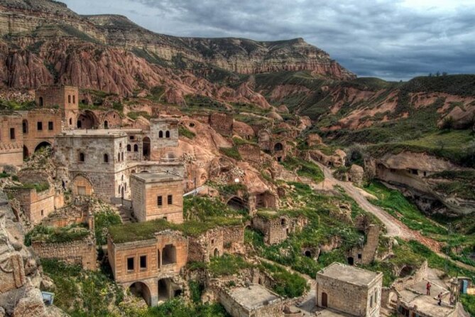 Istanbul Cappadocia 2 Days Tour Guided By A Local Expert - The Hidden Tradeoffs: Tickets, Workshops, and Time on a Bus