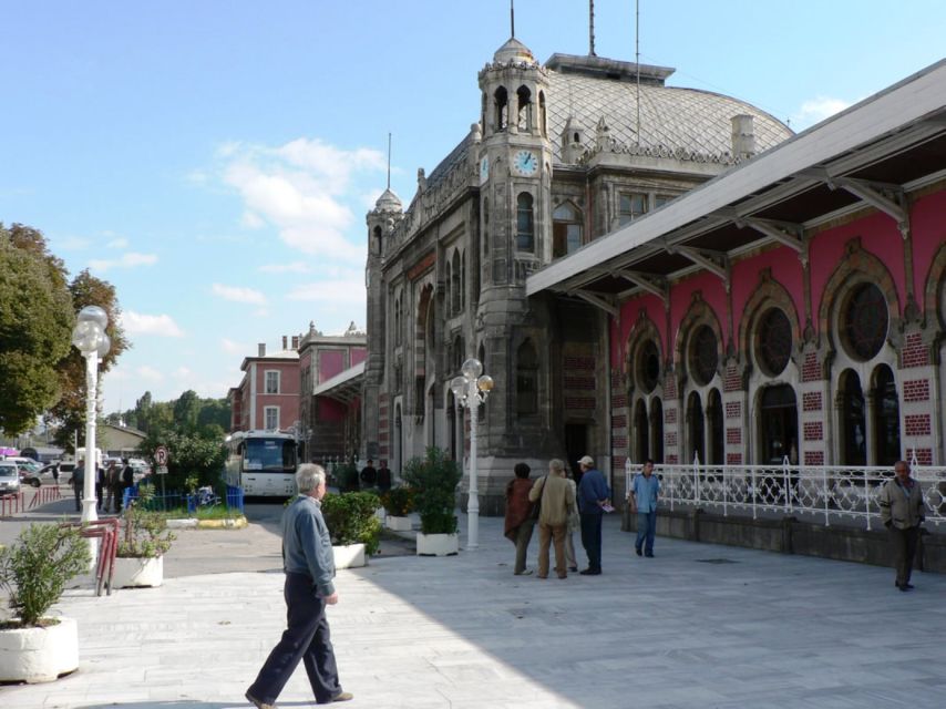 Istanbul: City Highlights- Skip Lines- All tickets included - Entering Hagia Sophia (Ayasofya): A 1500-Year Story in One Hour